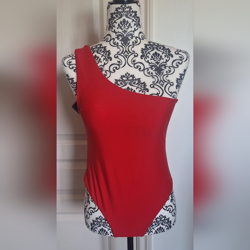 Lrg Red One Piece Swimming Suit
